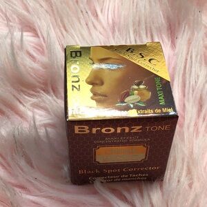 Bronz tone spot corrector face cream With Honey and Cocoa Extracts